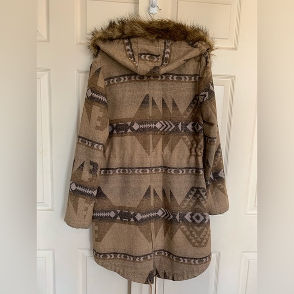 BB DAKOTA DAVINA COAT - Picture 9 of 16
